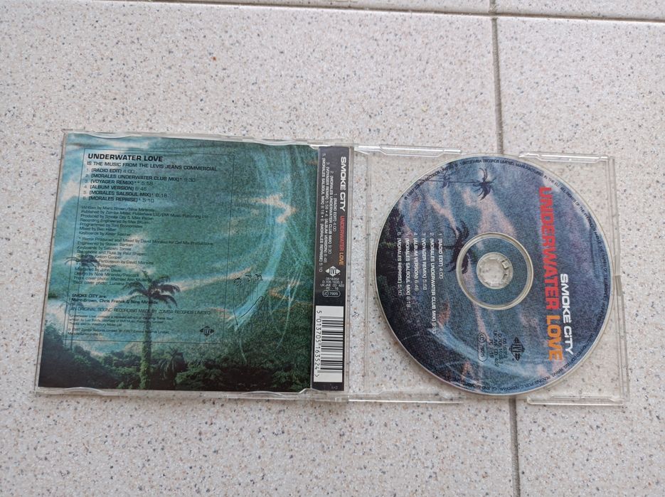 CD single Underwater love de Smoke city