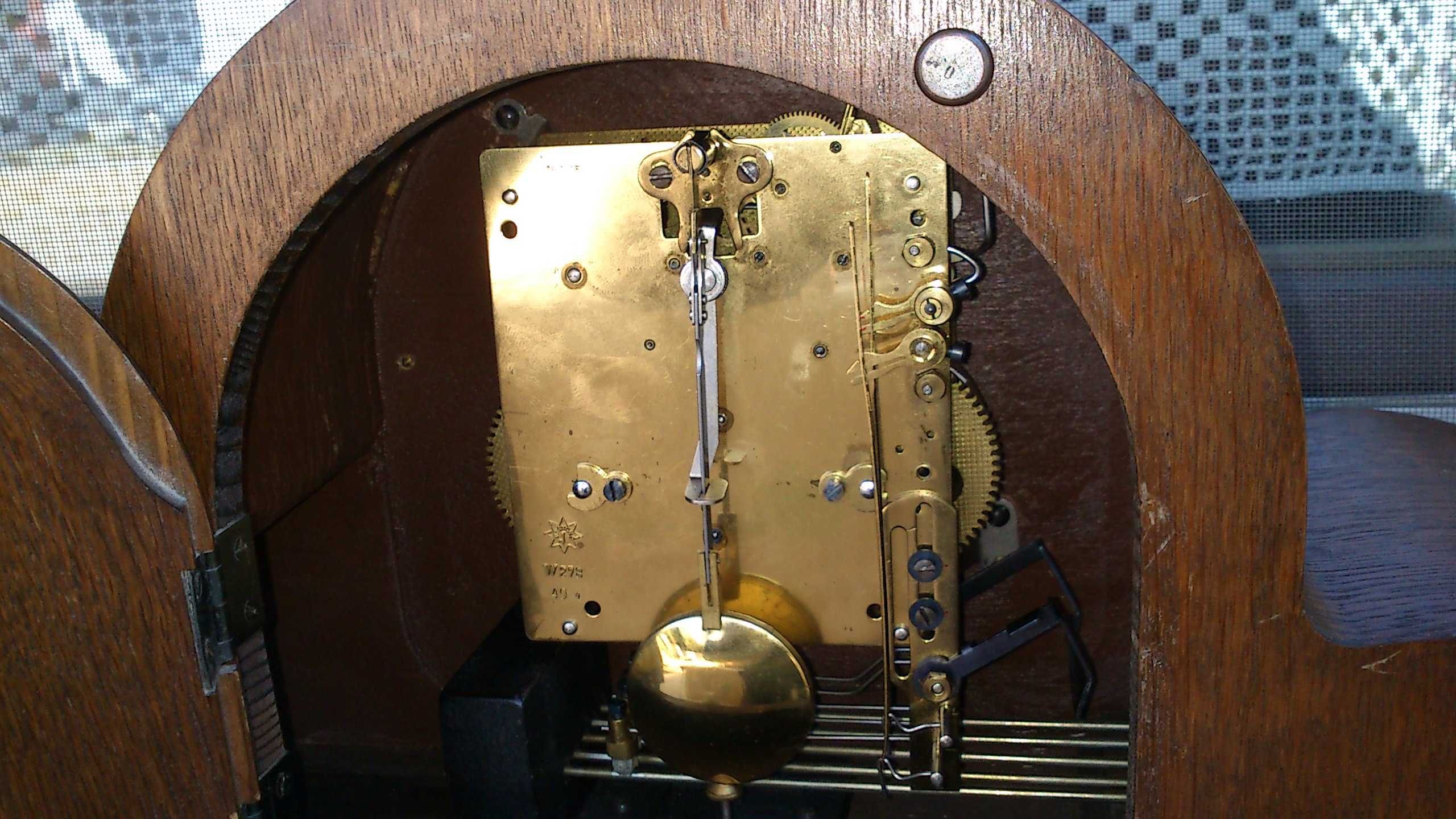 Zegar kominkowy Junghans. z wyłącznikiem gongu