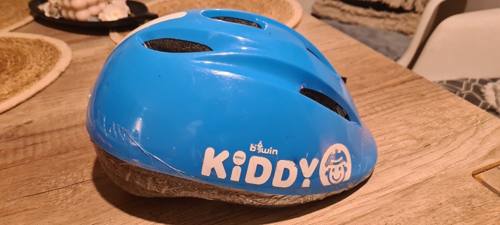 Kask rowerowy Decathlon Kiddy btwin