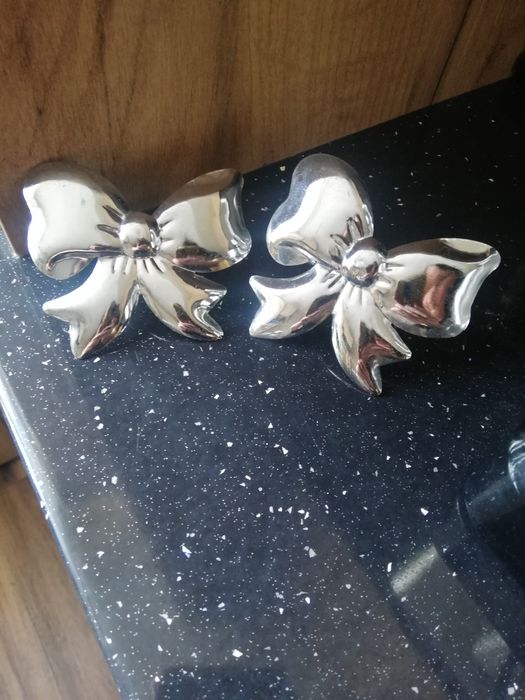 Klamry kokardki 2 sztuki do upinania