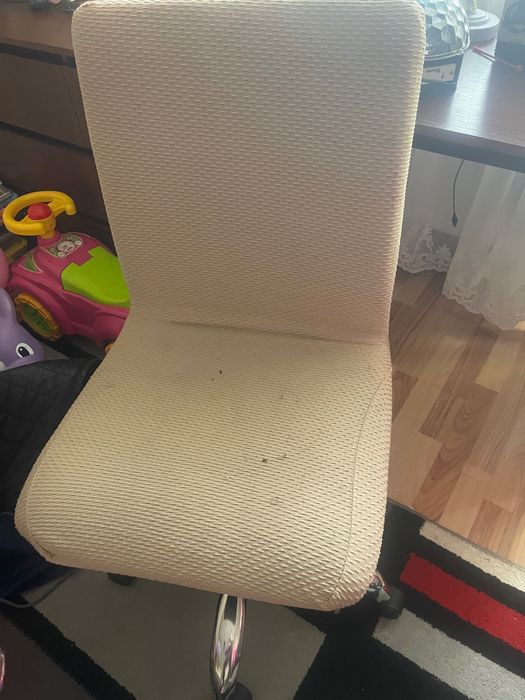 Продам офісне крісло