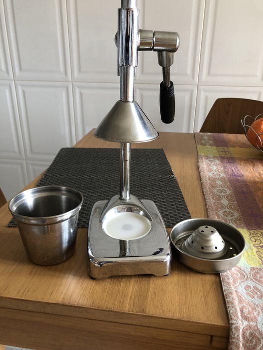 Espremedor de citrinos