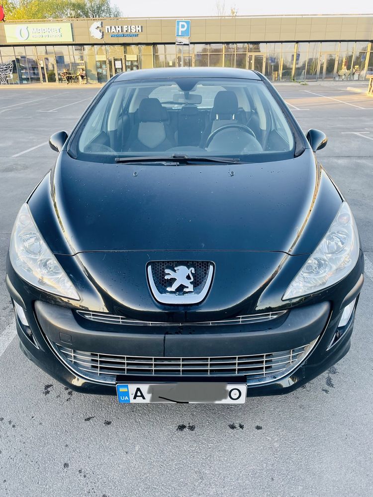 Peugeot 308 Пежо