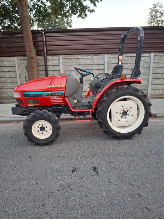 Traktorek Yanmar af222