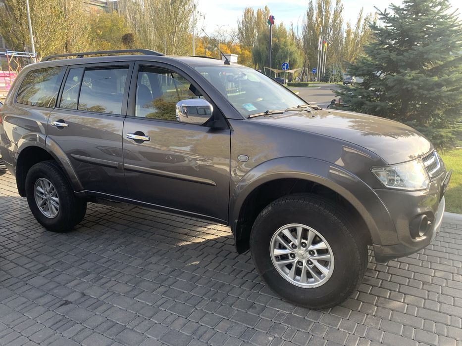 Продам Mitsubishi Pajero Sport