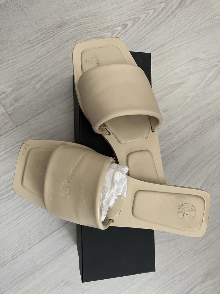 Шльопанці Massimo Dutti, 39p