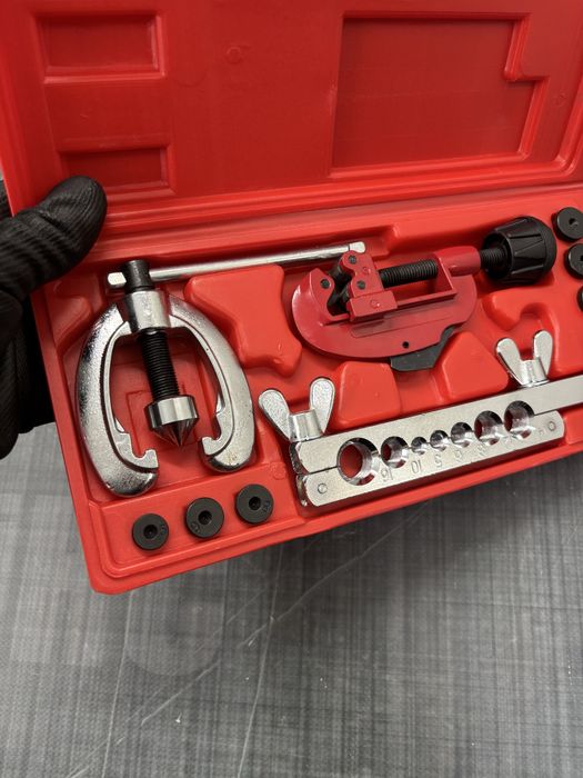 Набір для розвальцювання гальмівних трубок 5-16 мм  FT3061 Falon-Tech