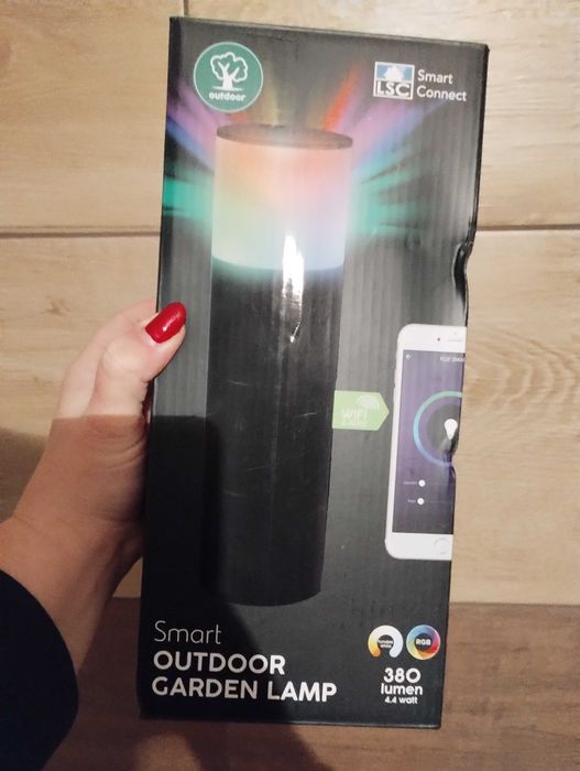 Nowa lampa ogrodowa LSC Smart connect