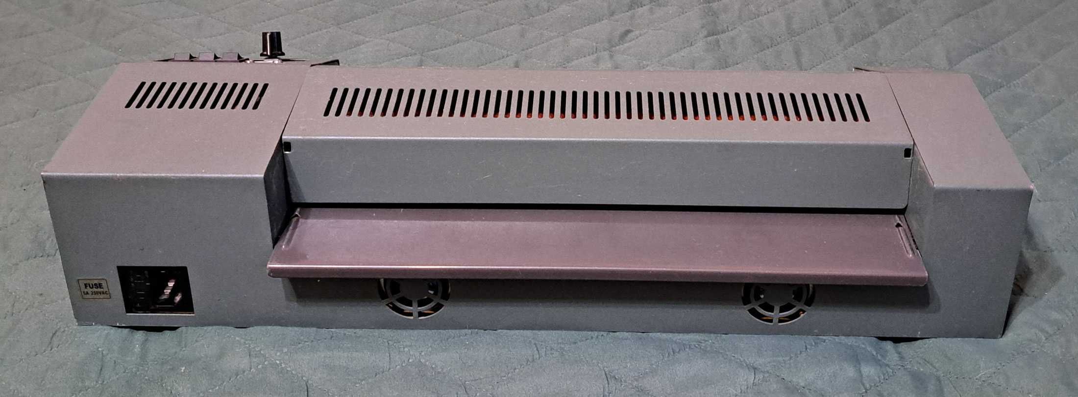 Ламінатор IKON IP-330
