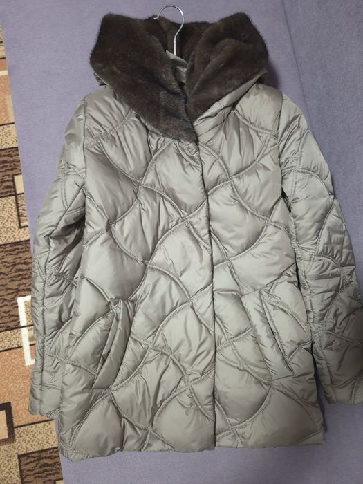 Продам  жіночу куртку 42-44р