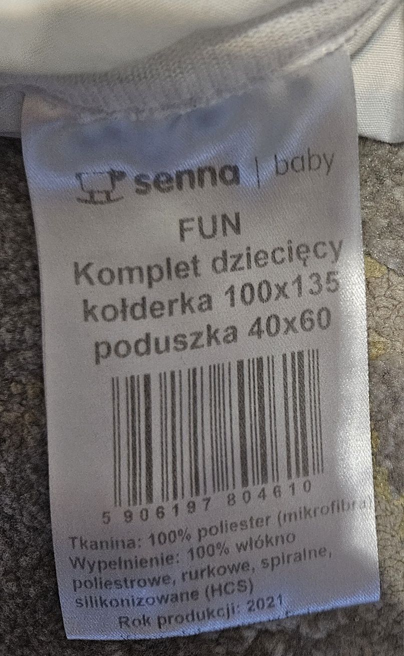 Pościel dziecięca 100x135cm + 40x60cm (wkład + poszewki)