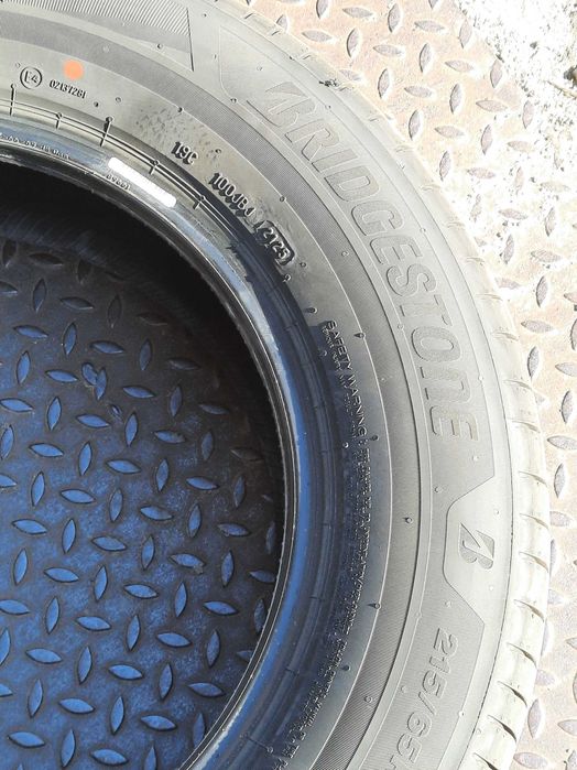 Opony letnie Bridgestone Turanza 6 ENLITEN 215/65 R16 102H – jak nowe!