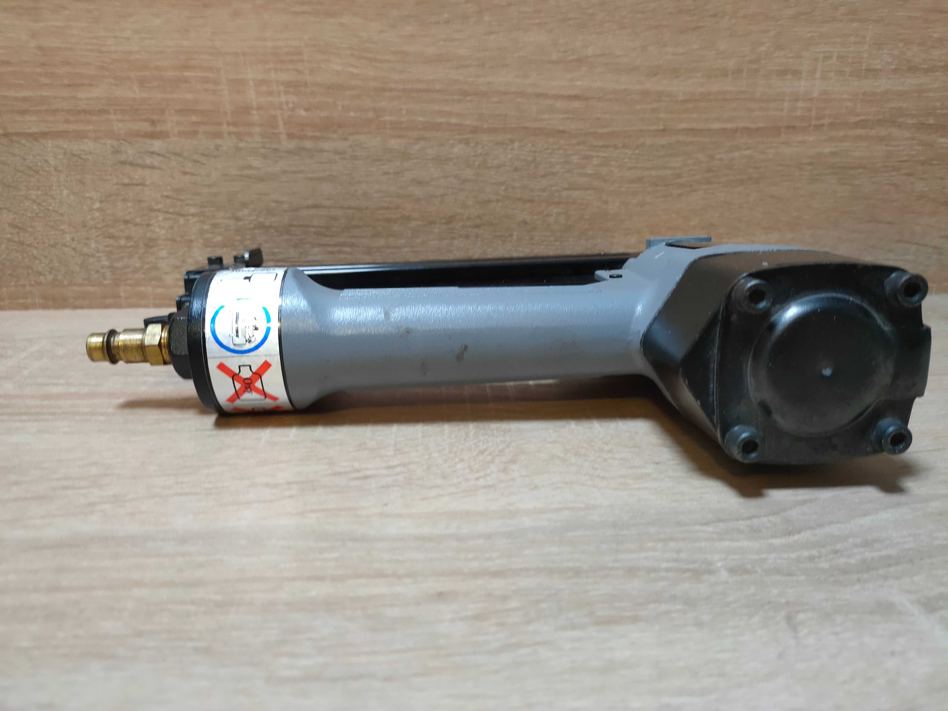 Gwoździarka pneumatyczna HDB F50