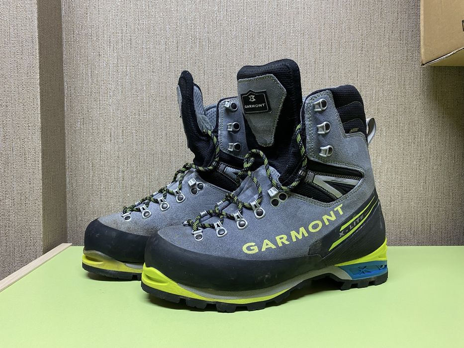 Взуття черевики Garmont Mountain Guide Pro GTX