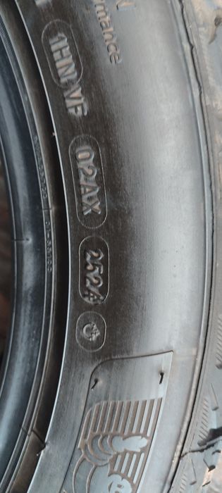 Шини 225 50 R18 Michelin x-ice
