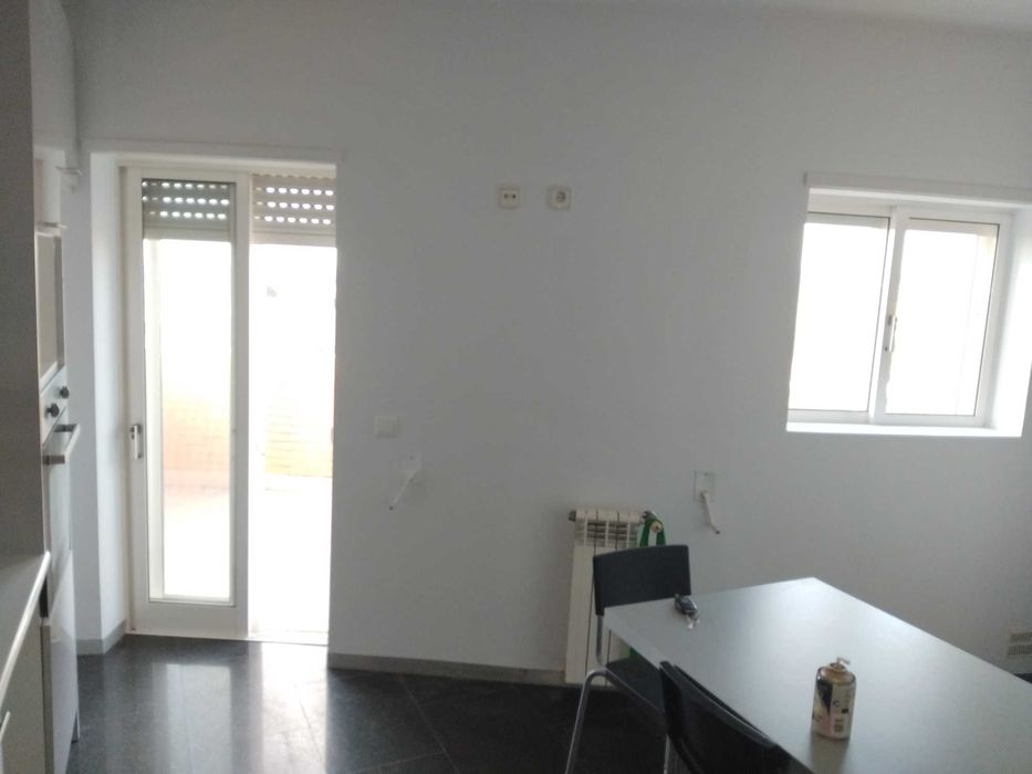Apartamento T1 (praia de Francelos) com piscina