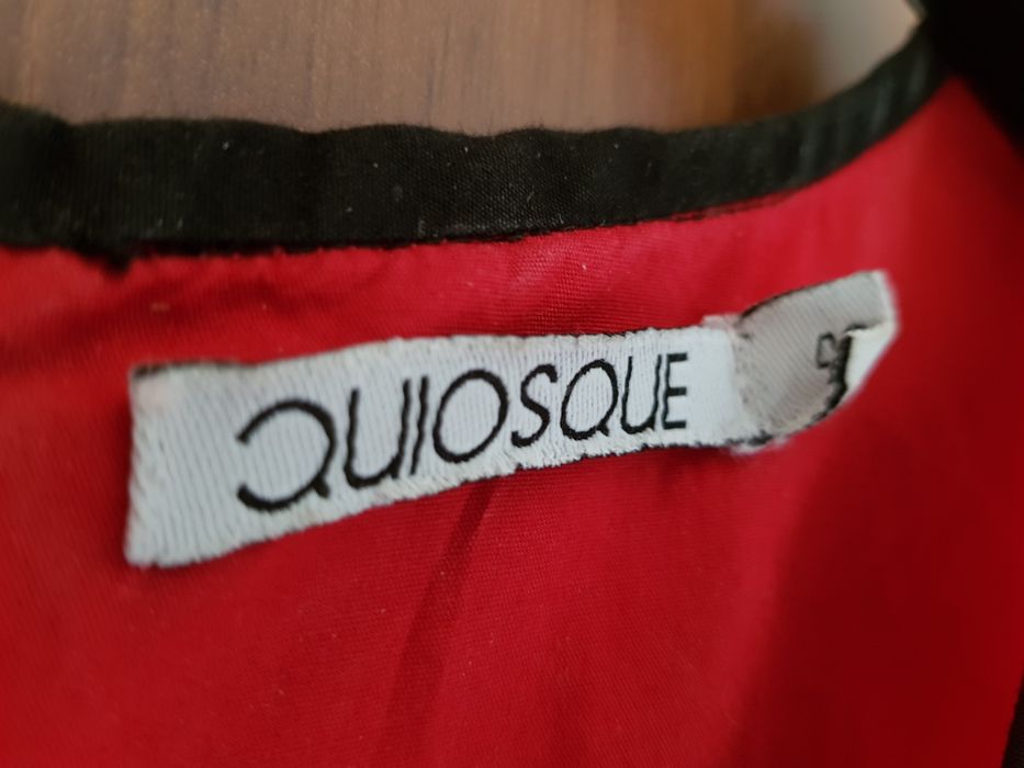 Sukienka piękna Quiosque