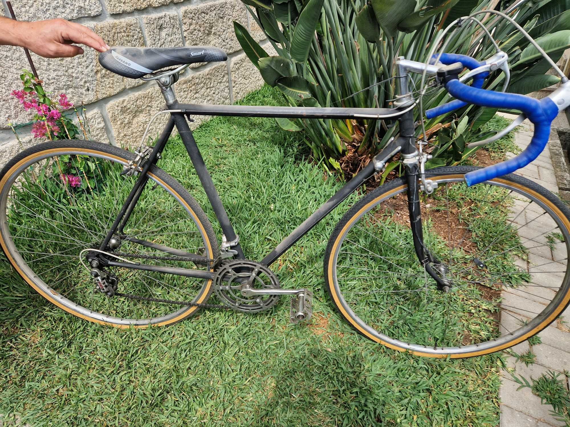 Bicicleta de estrada - Esmaltina em óptimo estado