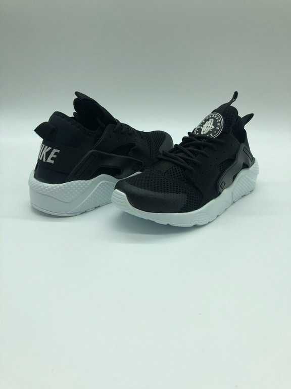 Czarne damskie buty sportowe Nike Huarache  rozmiar 35/36
