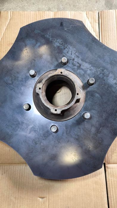 Środki  - bazy do  felg