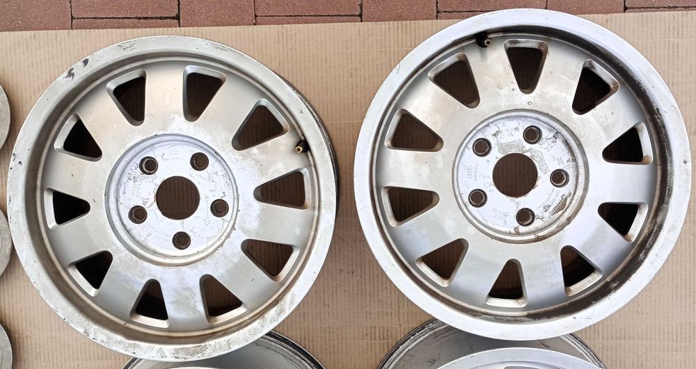 Aluminiowe oryginalne felgi do audi A4 B5 + dekielki
