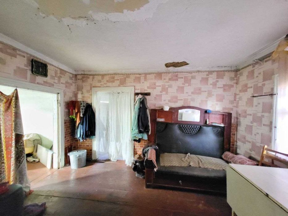 Продам будинок в центрі міста Остер.