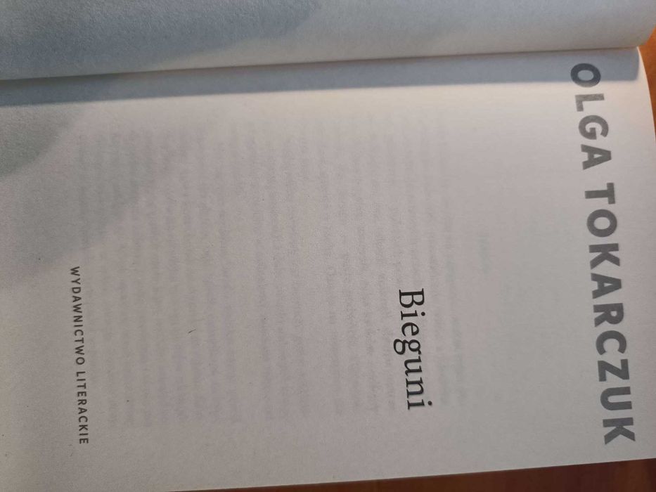Książka noblistki Olgi Tokarczuk "Bieguni", STAN IDEALNY 10/10