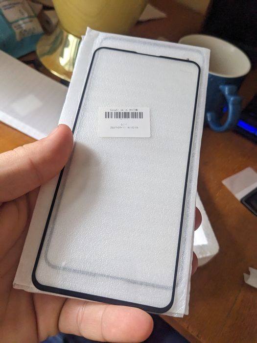 Защитное стекло на pixel 4a