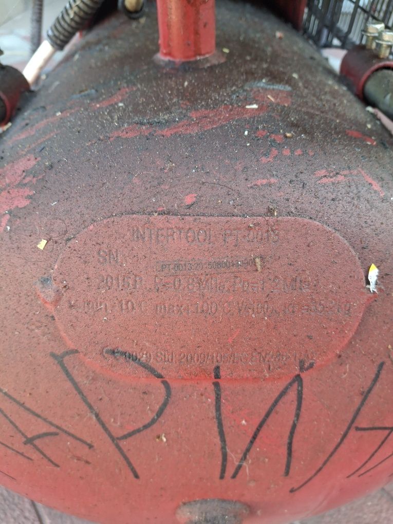 Компрессор INTERTOOL PT-0013  3 кВт, 380 В,  2 цилиндра, бу