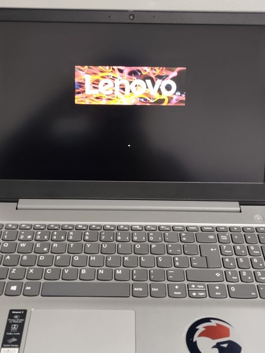 Portatil lenovo ideapad 3