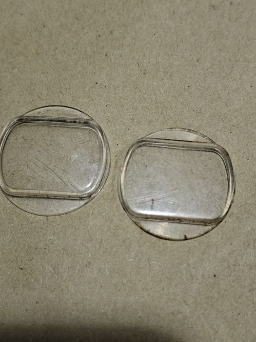 Szkiełko fasonowe z kołnierzem do Rakiety 204 x 278