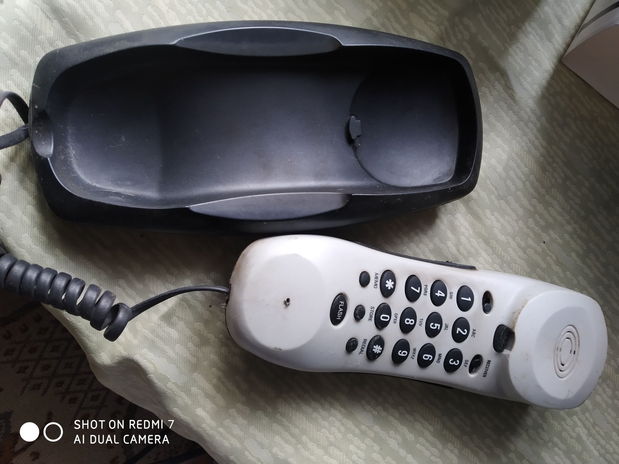 Telefon stacjonarny