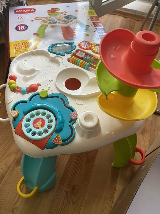 Дитячий ігровий столик