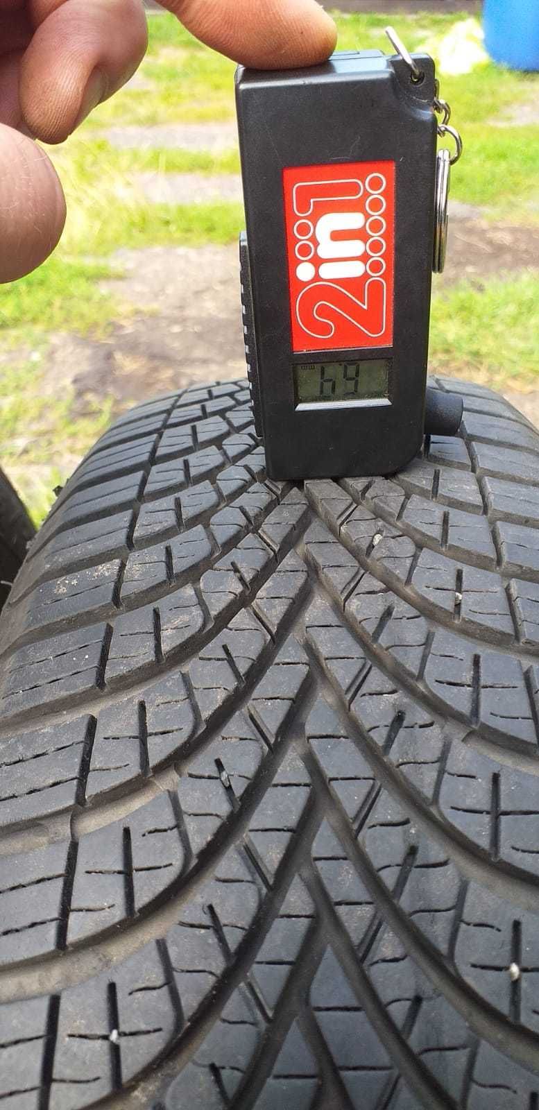 Opony zimowe z felgami 4sztuki z 2022r stan bdb debica 14x165/70