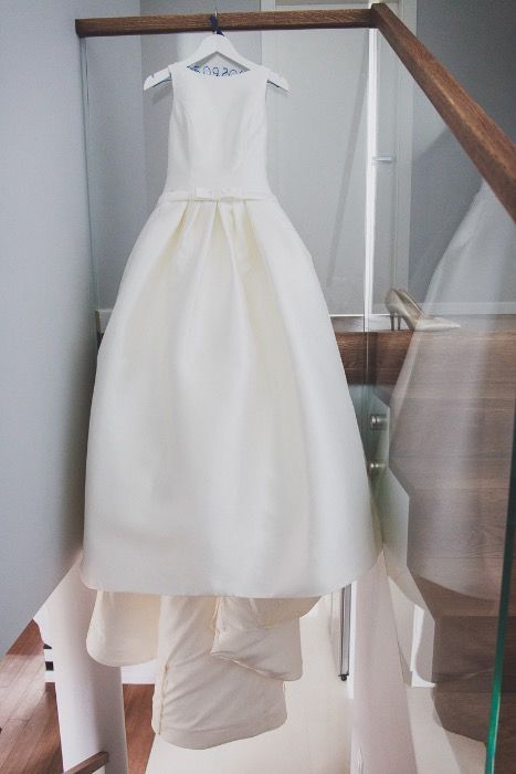 Piękna suknia ślubna Barcaza, Pronovias