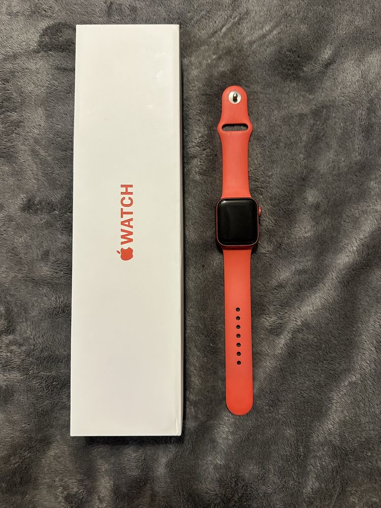Apple watch 6 series product red