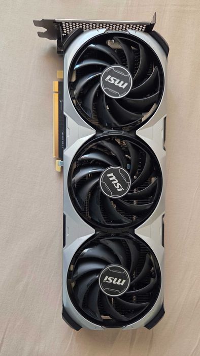 MSI GeF RTX 4060 Ti VENTUS 3X 8G OC. Supercicha.