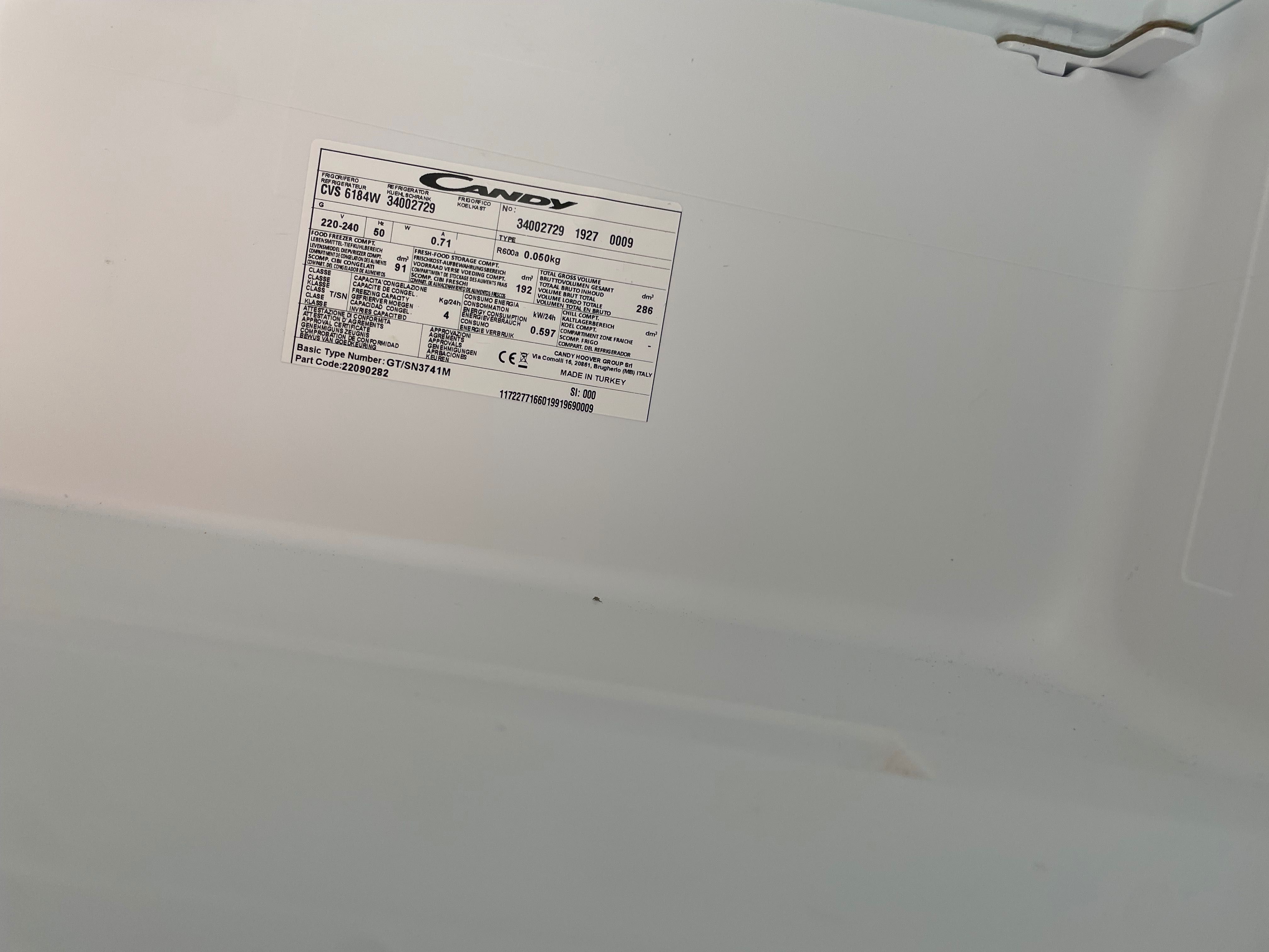 Frigorífico combinado Candy 286l