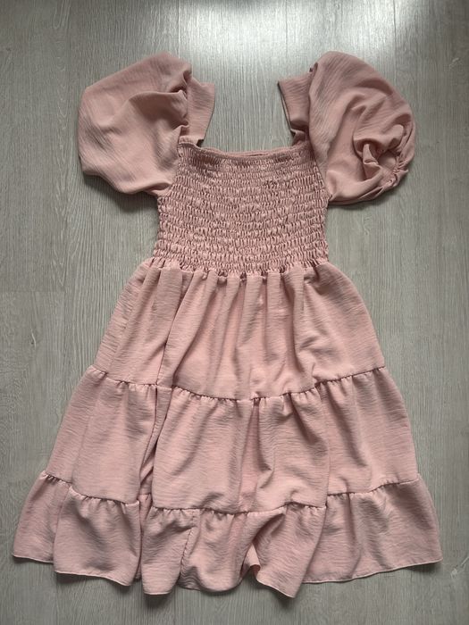 Sukienka chrzest komunia swiadkowa rozowa bufiaste rekawy ksiezniczka