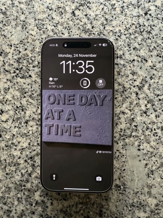 Iphone 16 pro 128GB GOLD