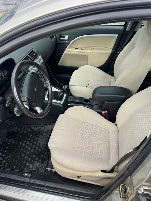 Продам Ford Mondeo 3 1.8 бензин