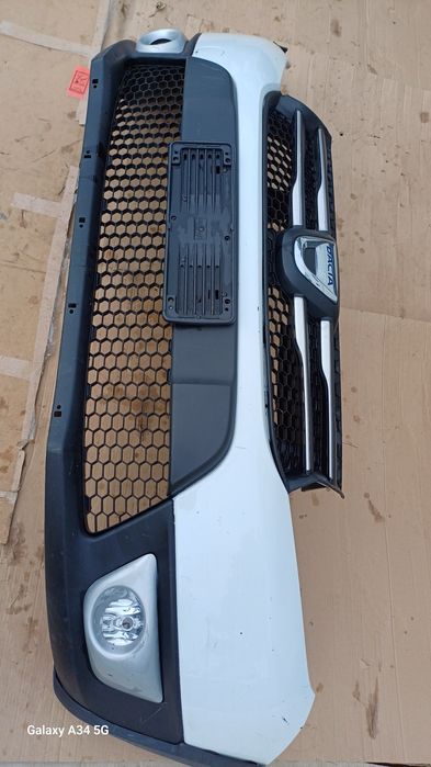 Zderzak przedni Dacia Sandero Stepway ll 12-16