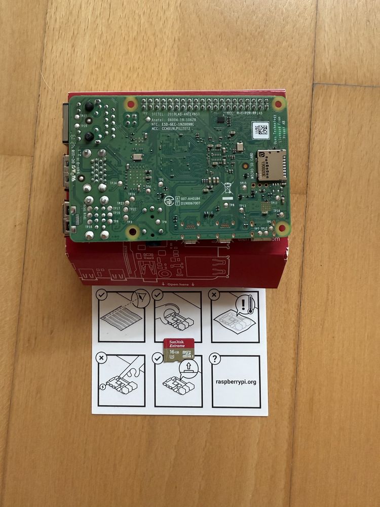 Raspberry pi 4 4gb ram + ekran