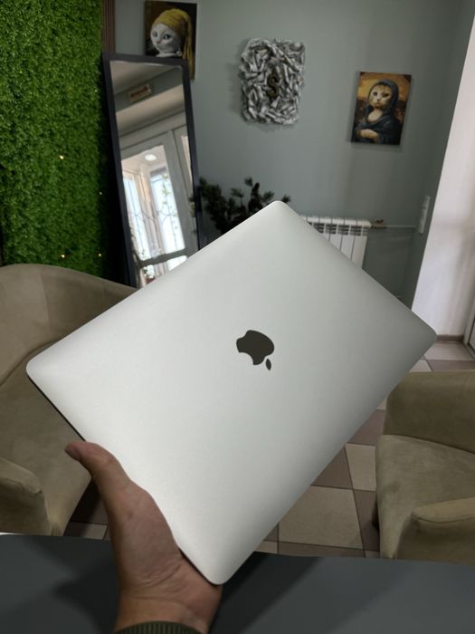 MacBook Pro 13, 2020, Apple M1, 256gb, Silver