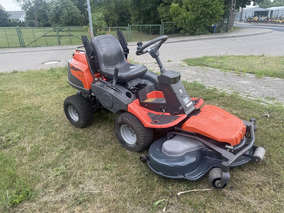 Traktorek kosiarka Husqvarna Rider 422TSAWD