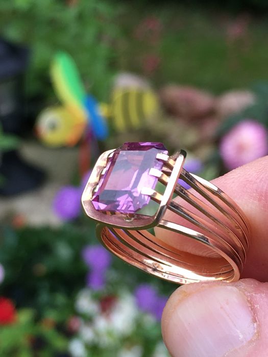 Pierścionek Warmet 14k złoty fantasryczny design i kamień