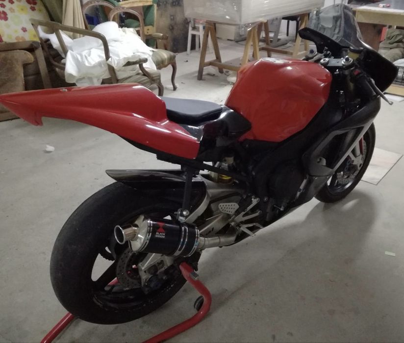 Yamaha R1 2002 - Trackday sem matricula