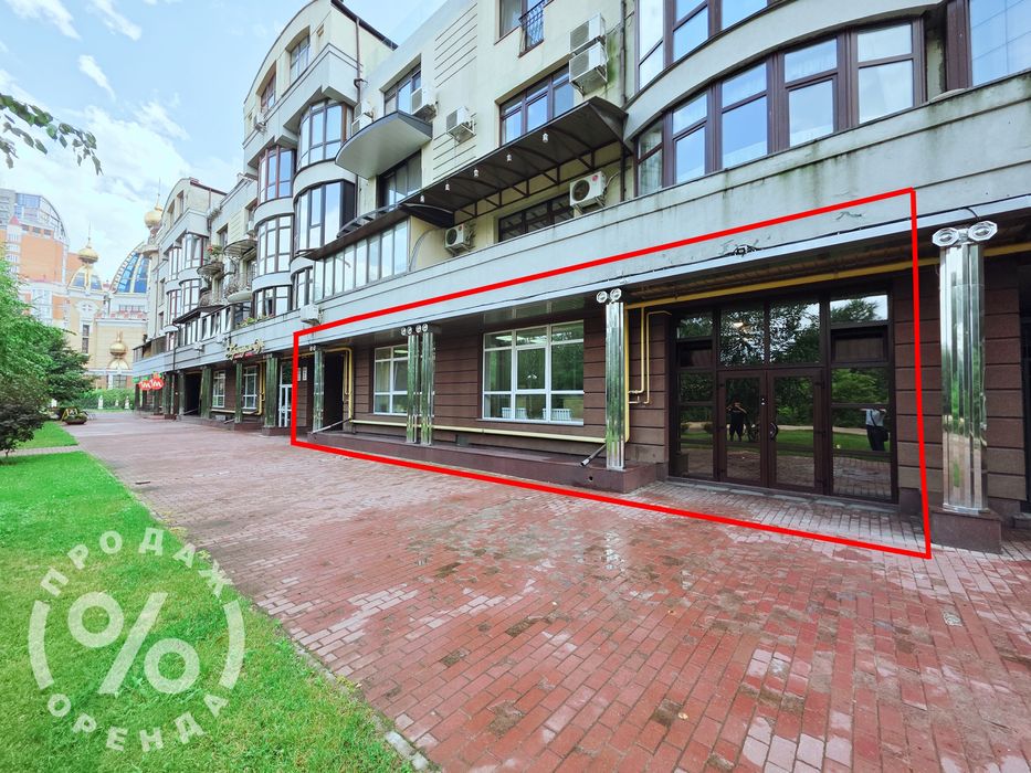 Комерційне приміщення на Оболонській набережній 7, 366 м2 з ремонтом