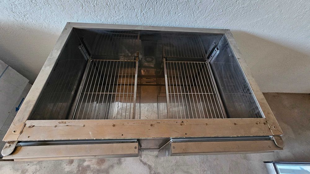 Stół chłodniczy 2-drzwiowy z własnym chłodzeniem RILLING