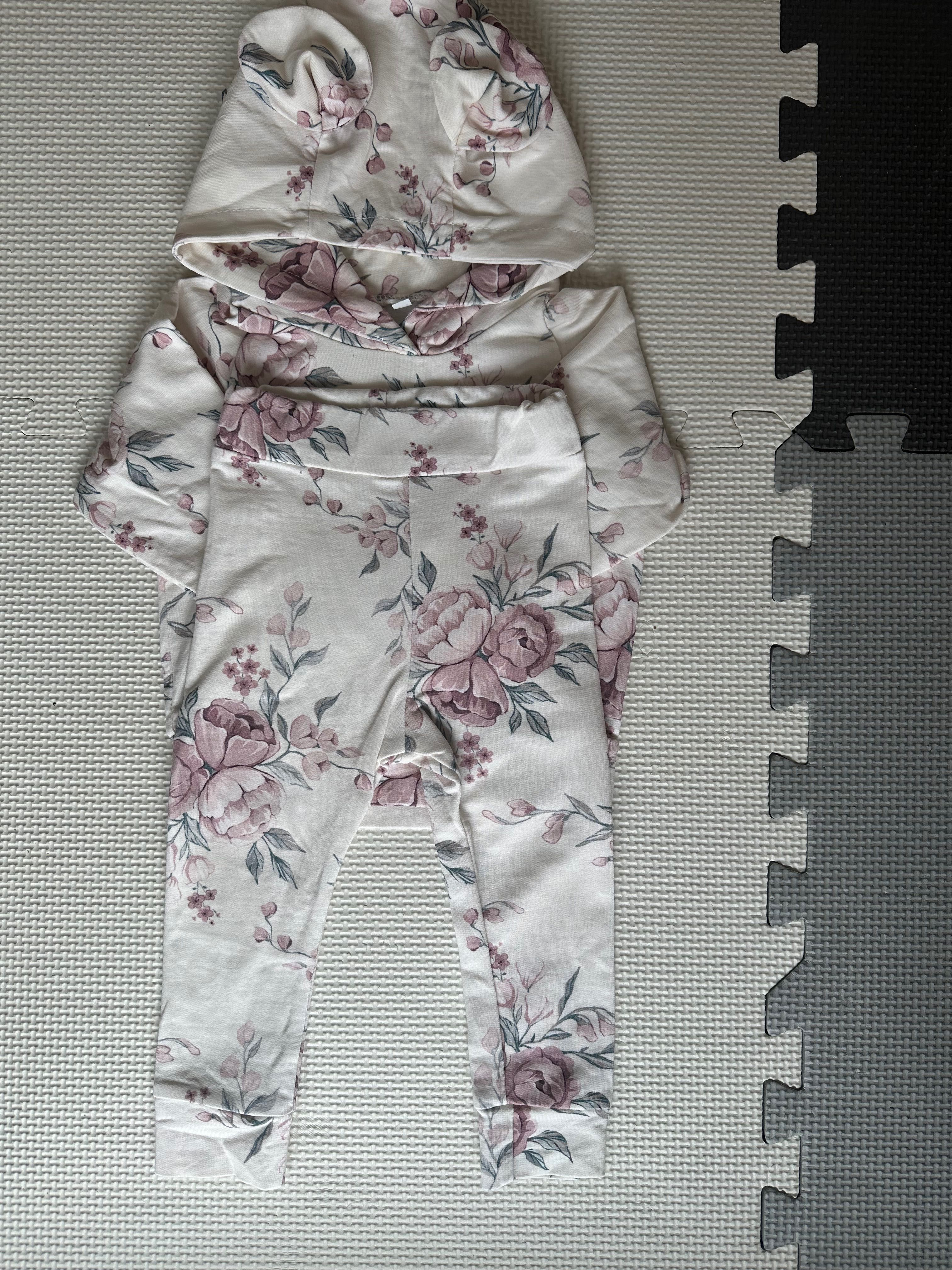 Komplet bhoomy kids r.74 róże
